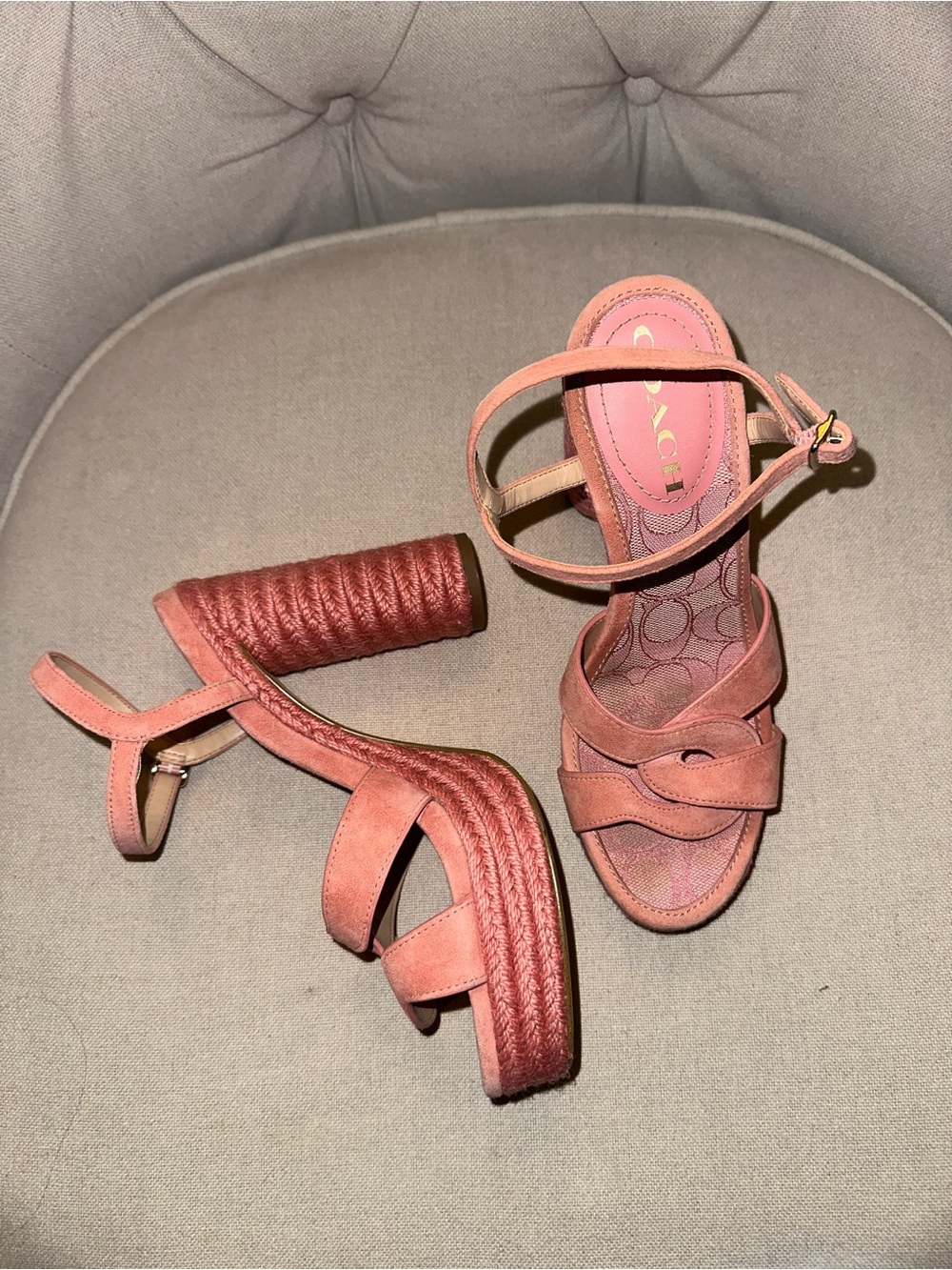 Coach Coral Pink Suede & Espadrille Platform Sandal | US 7 | EUR 37.5 - Picture 8 of 9